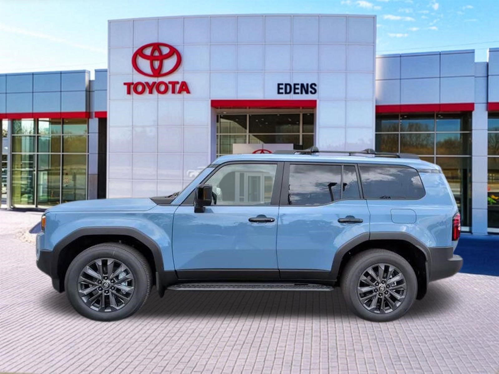 New 2027 Toyota Land Cruiser w/ Premium Package AWD/4WD image 7