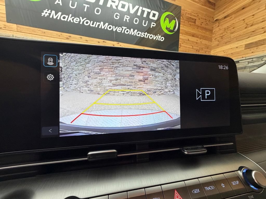 Used 2024 Hyundai Kona SEL AWD/4WD image 40