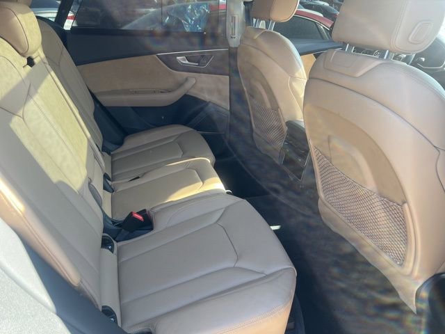 Used 2019 Audi Q8 Prestige image 4