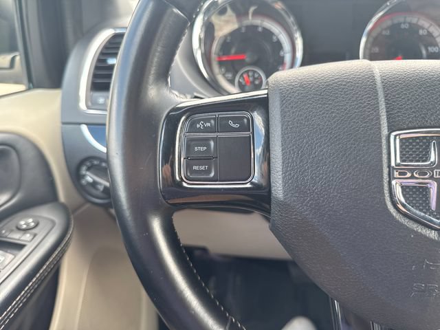 Used 2019 Dodge Grand Caravan SXT FWD image 14