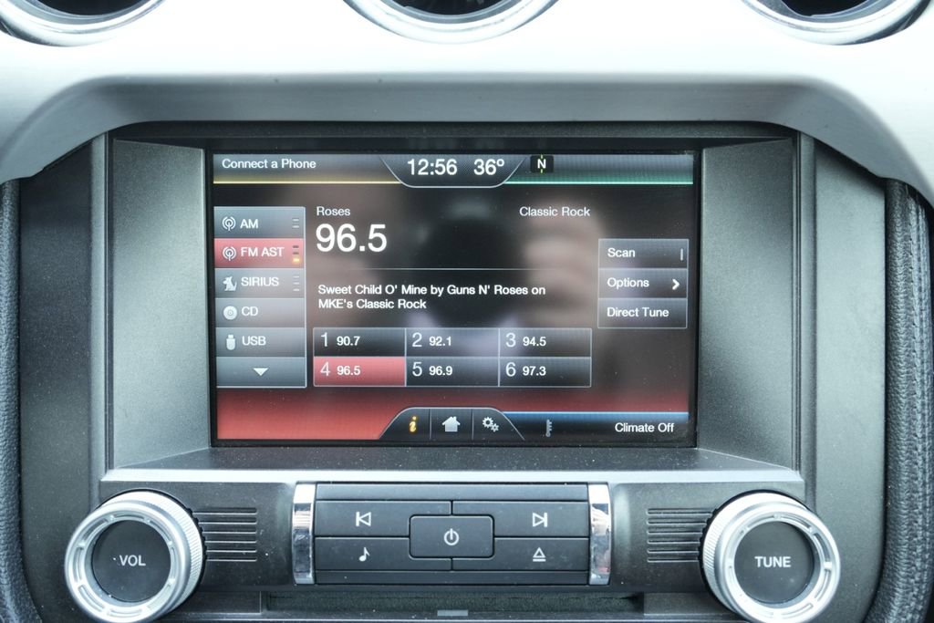 Used 2015 Ford Mustang Premium image 34