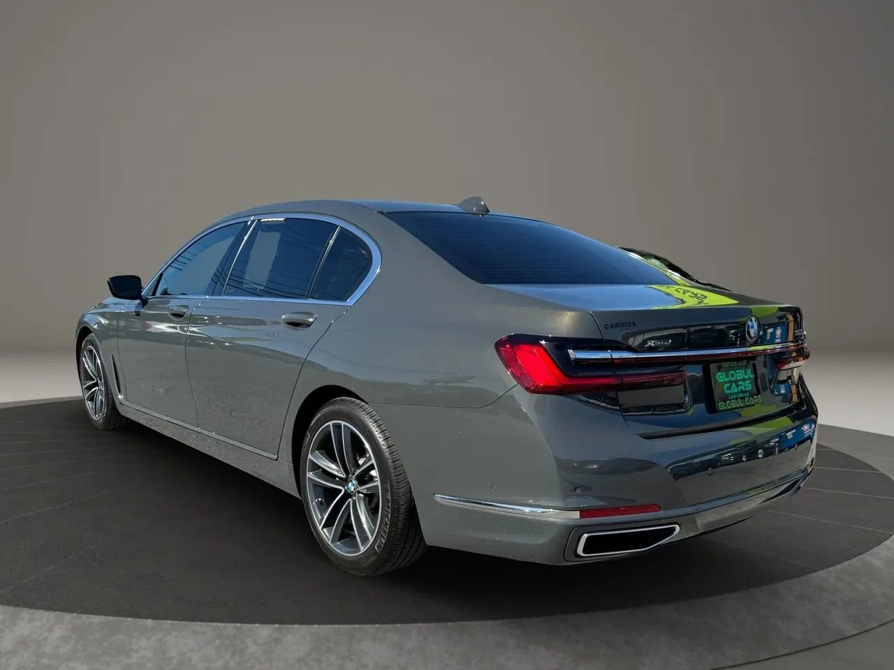 Used 2021 BMW 750i xDrive w/ Executive Package image 7