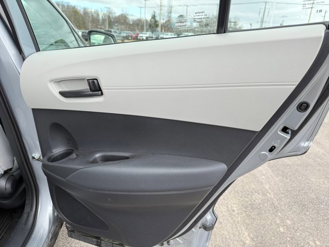 Used 2024 Toyota Corolla Cross L image 30