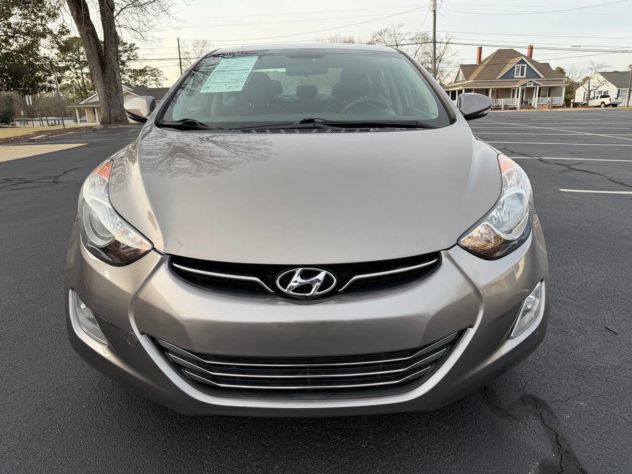 Used 2012 Hyundai Elantra Limited FWD image 3