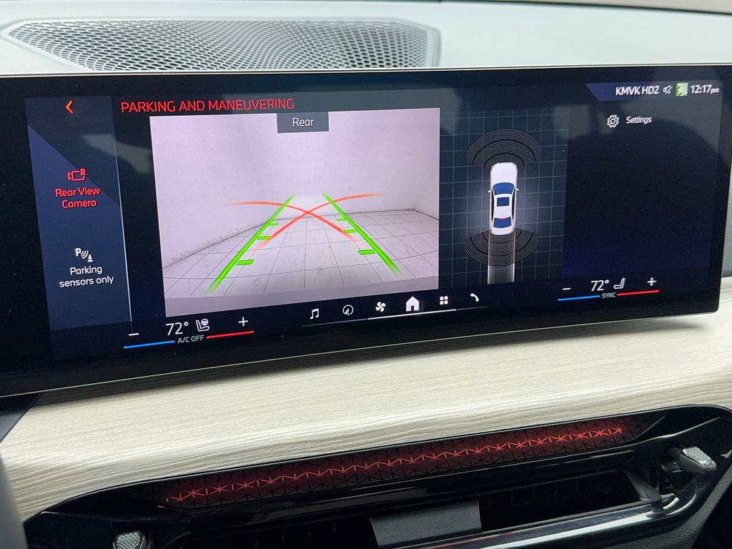 Used 2025 BMW 330i Sedan image 32