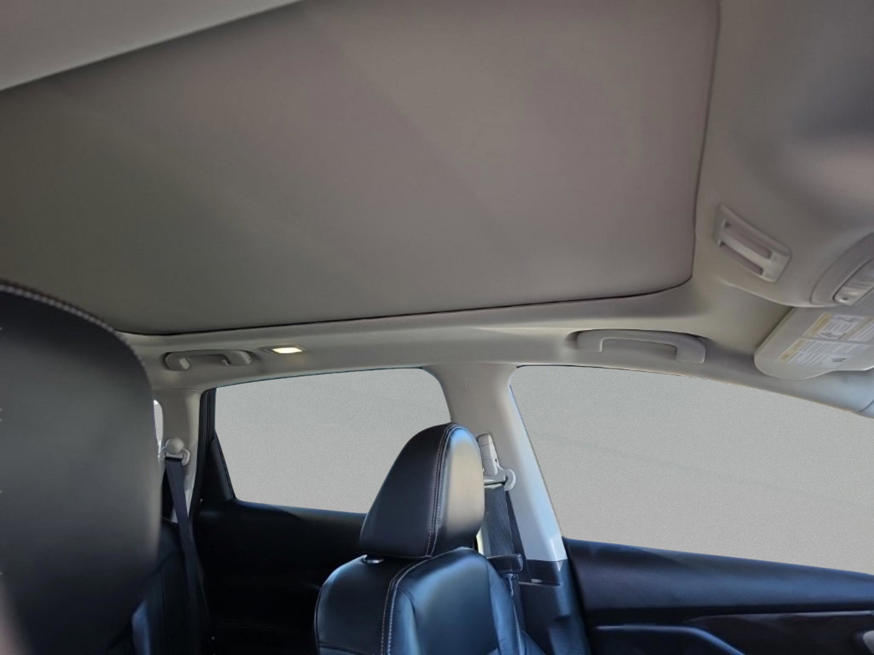 Used 2023 Nissan Murano Platinum w/ Cargo Package FWD image 29