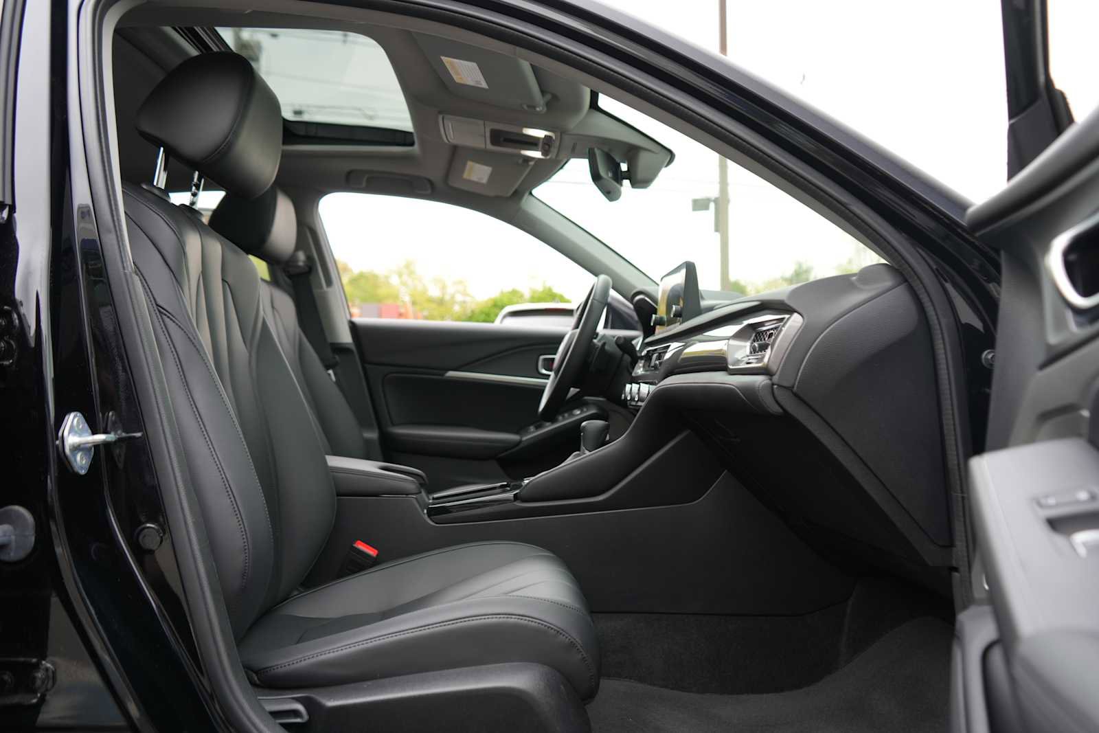 Certified 2024 Acura Integra FWD image 29