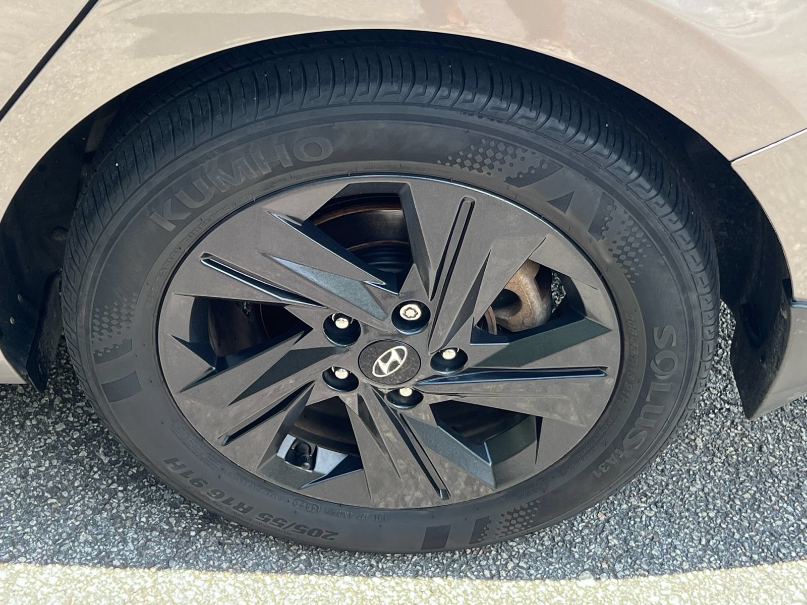 Used 2022 Hyundai Elantra SEL w/ Preferred Accessory Package FWD image 17