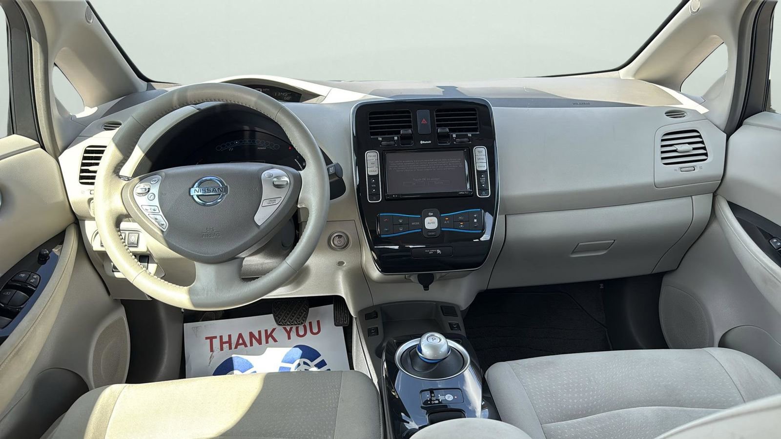 Used 2011 Nissan Leaf SL image 22