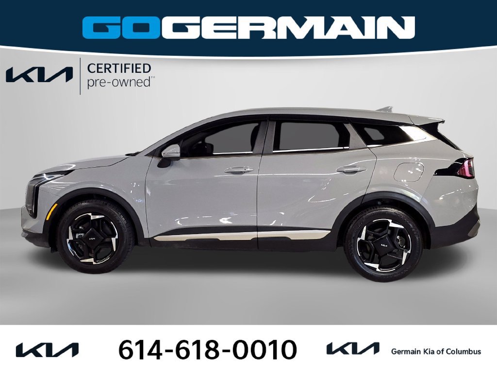 Certified 2026 Kia Sportage EX FWD image 11