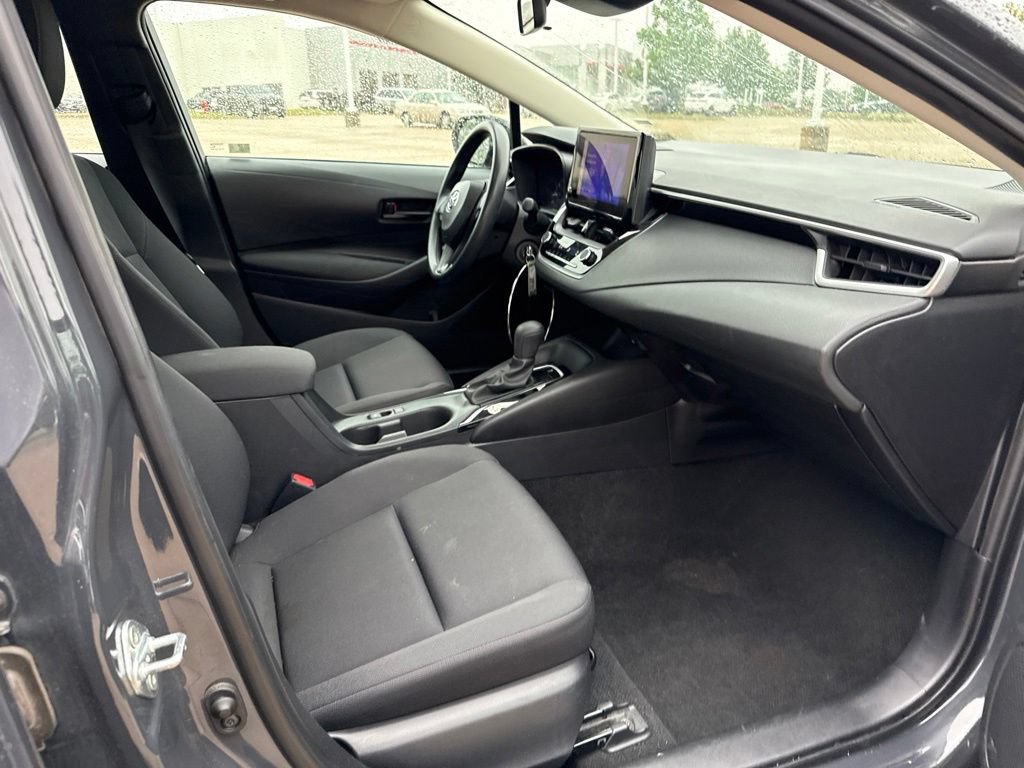 Used 2024 Toyota Corolla LE FWD image 17