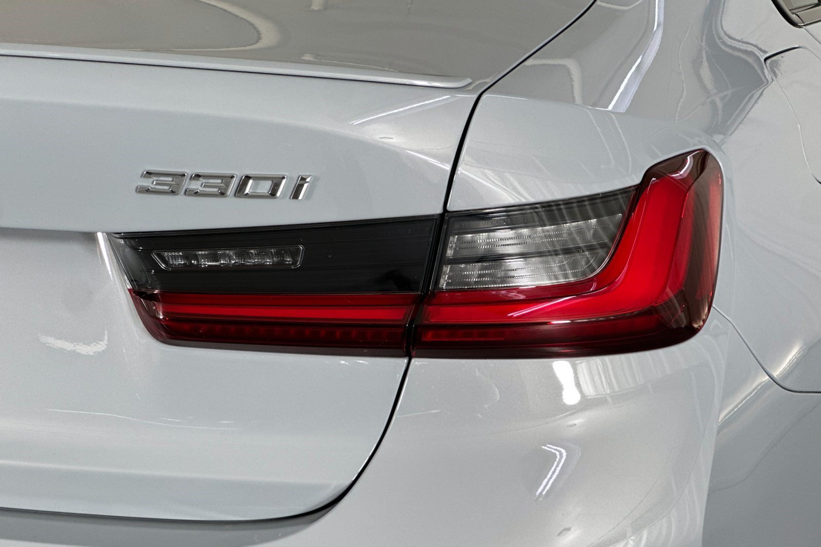 New 2026 BMW 330i Sedan w/ M Sport Package RWD image 26