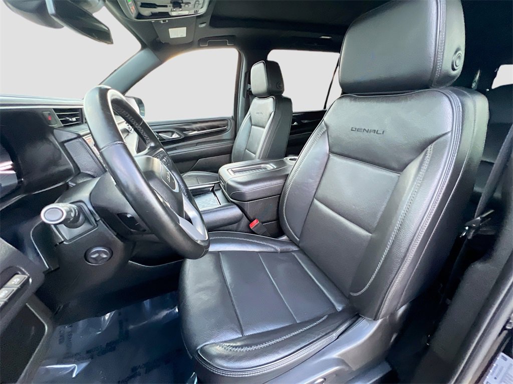 Used 2024 GMC Yukon XL Denali image 22
