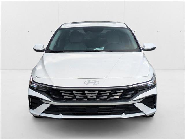 New 2025 Hyundai Elantra Limited image 5