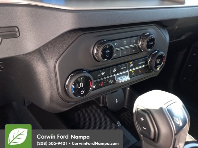 New 2026 Ford Bronco Outer Banks AWD/4WD image 17