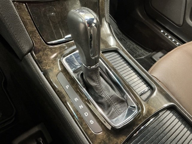 Used 2014 Lincoln MKS AWD w/ Equipment Group 101A image 21