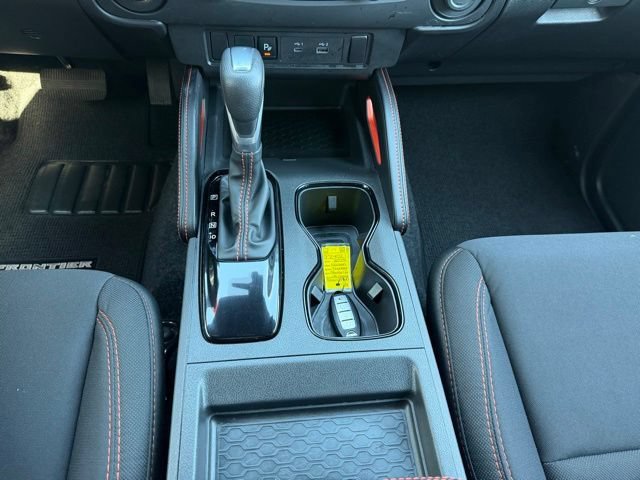 Certified 2025 Nissan Frontier PRO-4X AWD/4WD image 23