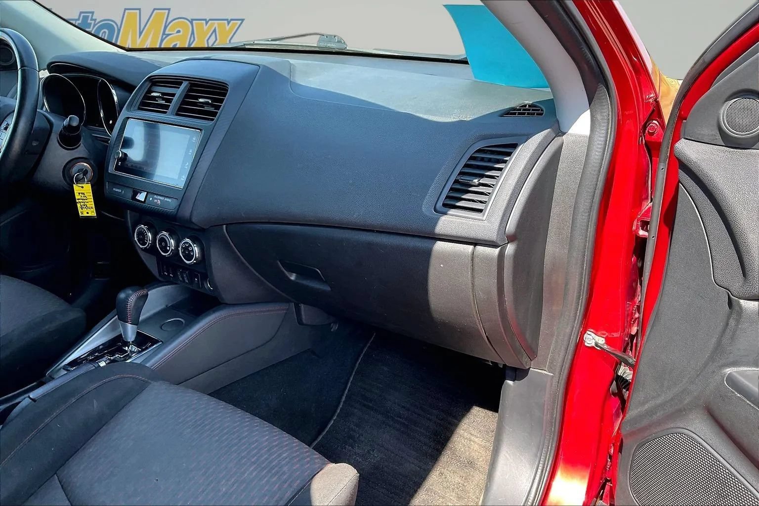 Used 2019 Mitsubishi Outlander Sport ES FWD image 29