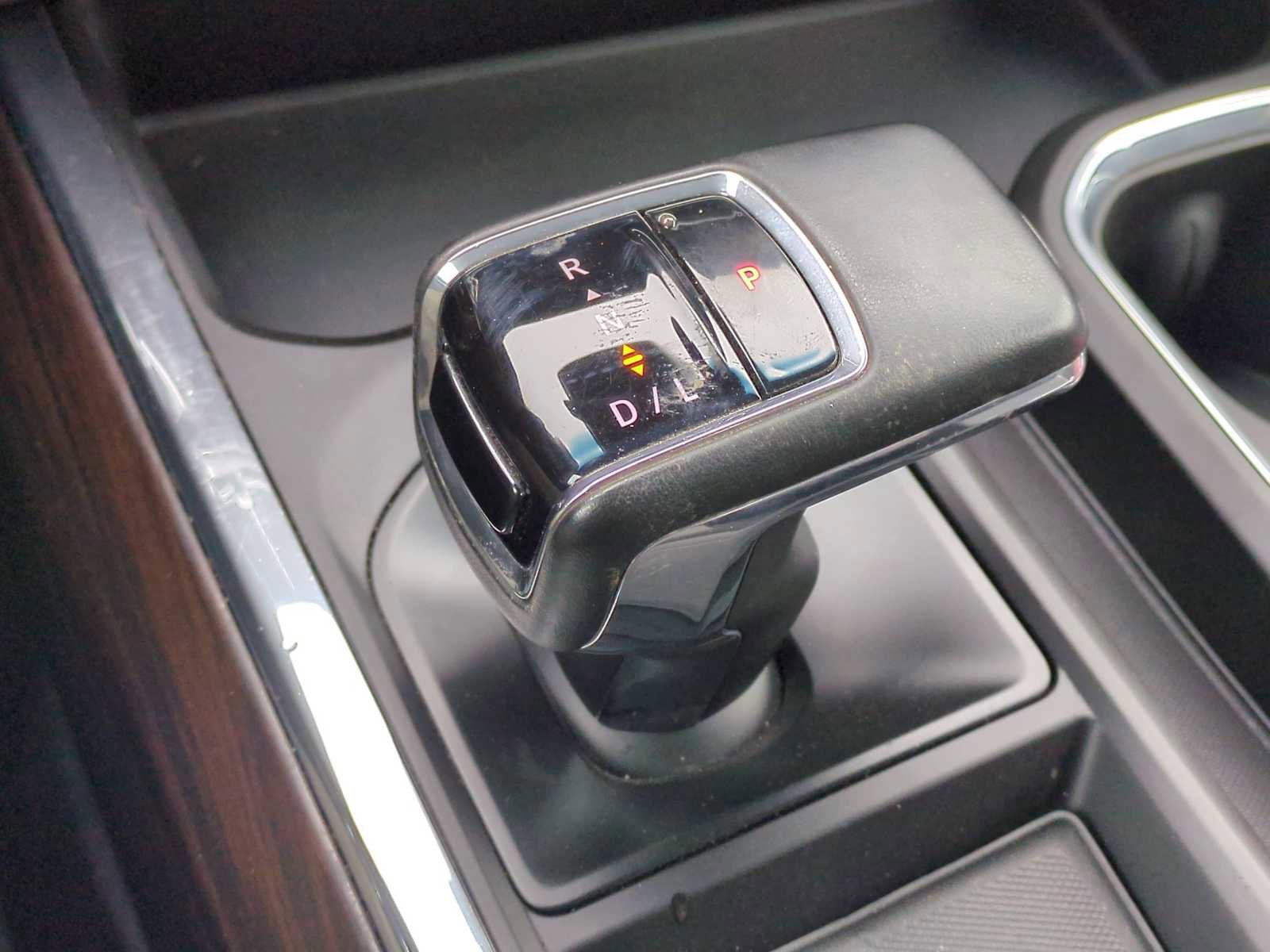 Used 2023 GMC Sierra 1500 SLT w/ SLT Convenience Package AWD/4WD image 28