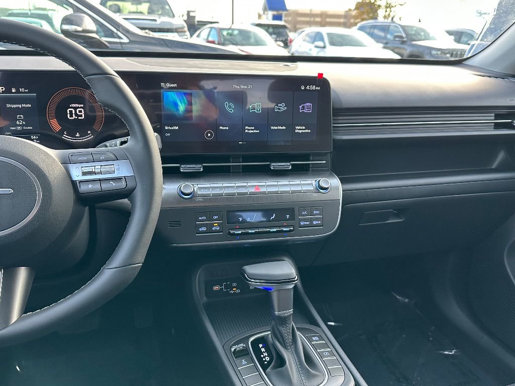 Used 2025 Hyundai Kona SEL image 18