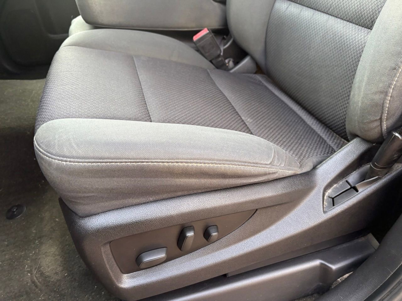 Used 2015 GMC Sierra 1500 SLE w/ SLE Value Package AWD/4WD image 21