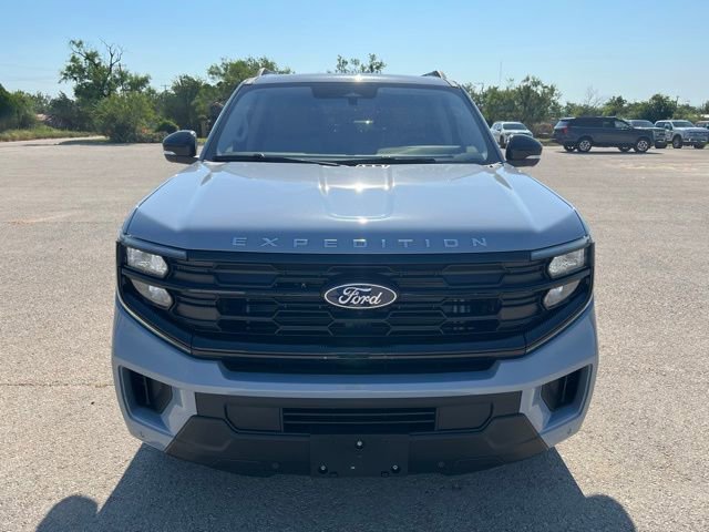 New 2025 Ford Expedition Max Active image 2
