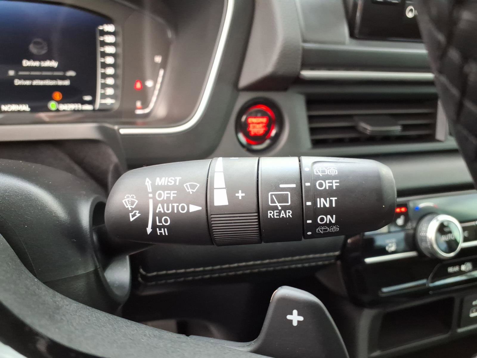 Certified 2024 Honda Pilot Elite image 30