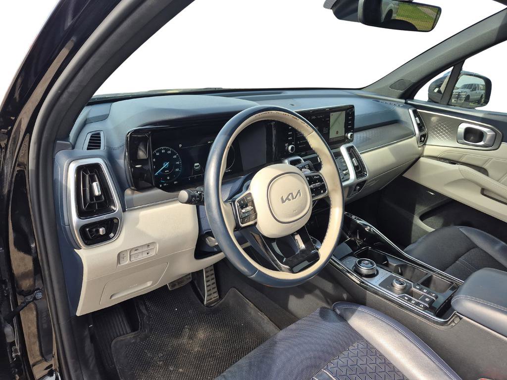 Used 2022 Kia Sorento SX Prestige image 15