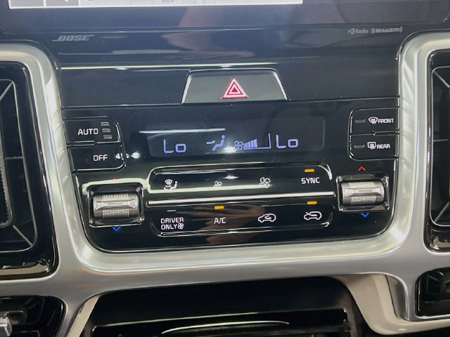 Certified 2024 Kia Sorento SX Prestige AWD/4WD image 16