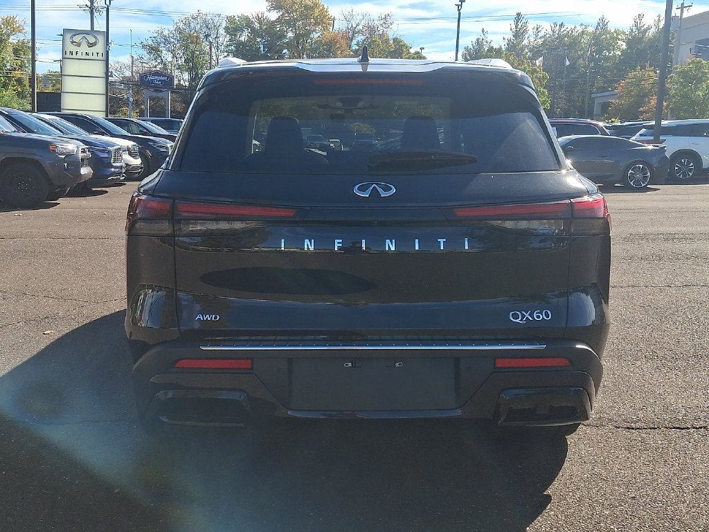 Certified 2023 INFINITI QX60 Luxe w/ Cargo Package AWD/4WD image 5