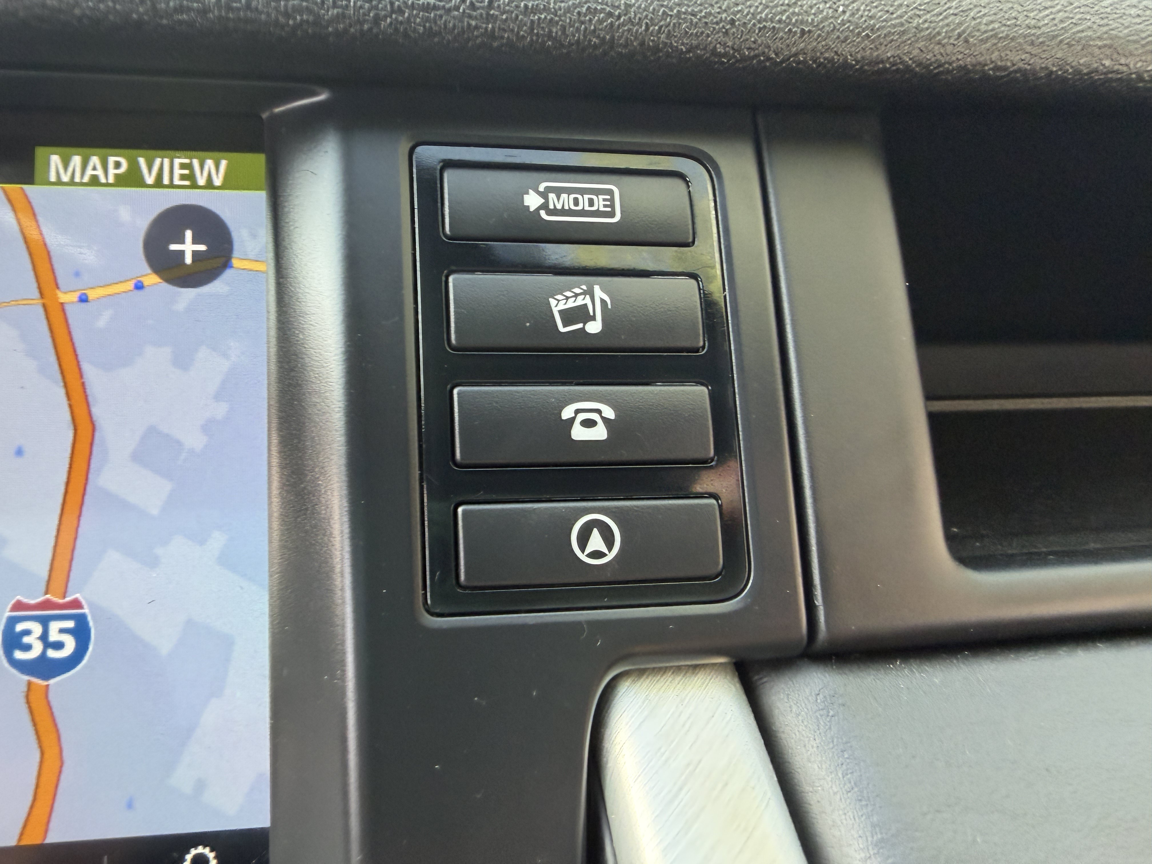 Used 2015 Land Rover Discovery Sport HSE Luxury AWD/4WD image 38