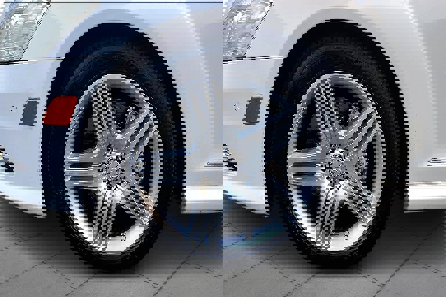 Used 2013 Mercedes-Benz S 550 image 10