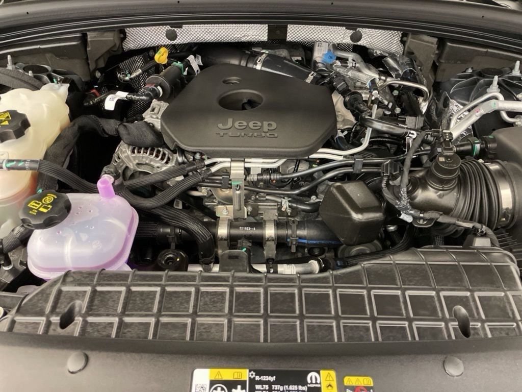 New 2026 Jeep Grand Cherokee Altitude RWD image 18