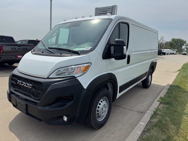 New 2025 RAM ProMaster 1500 w/ Convenience Group FWD image 3