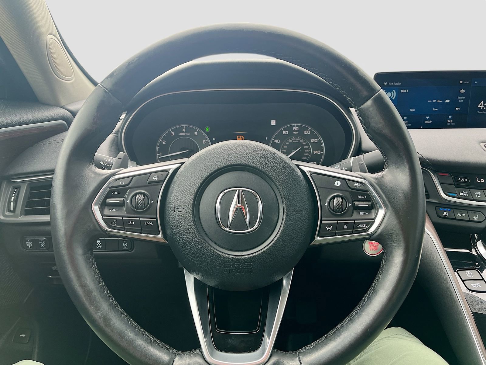 Used 2023 Acura TLX Advance image 11