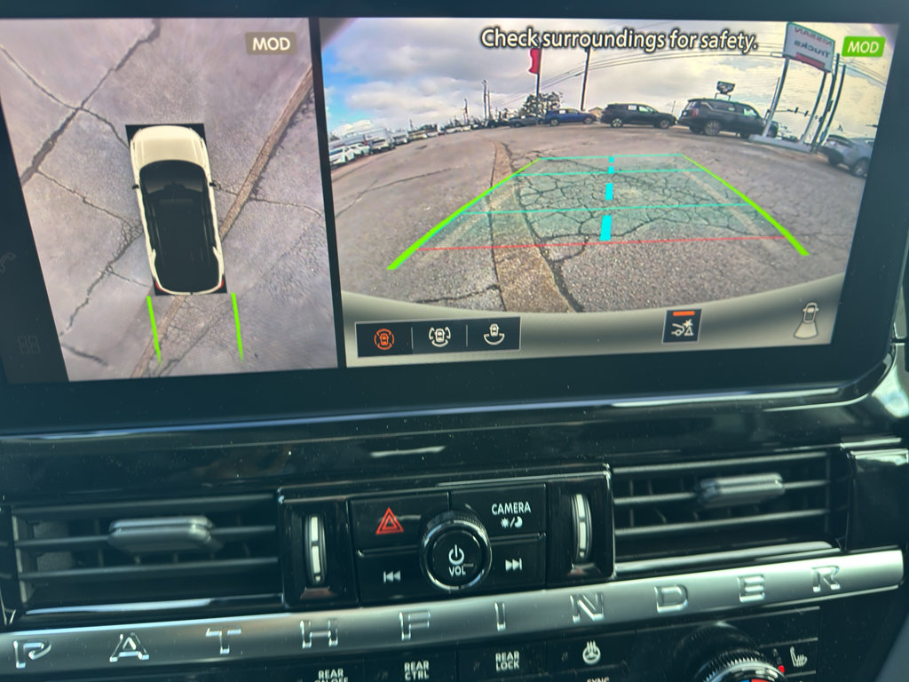 New 2026 Nissan Pathfinder Platinum FWD image 27