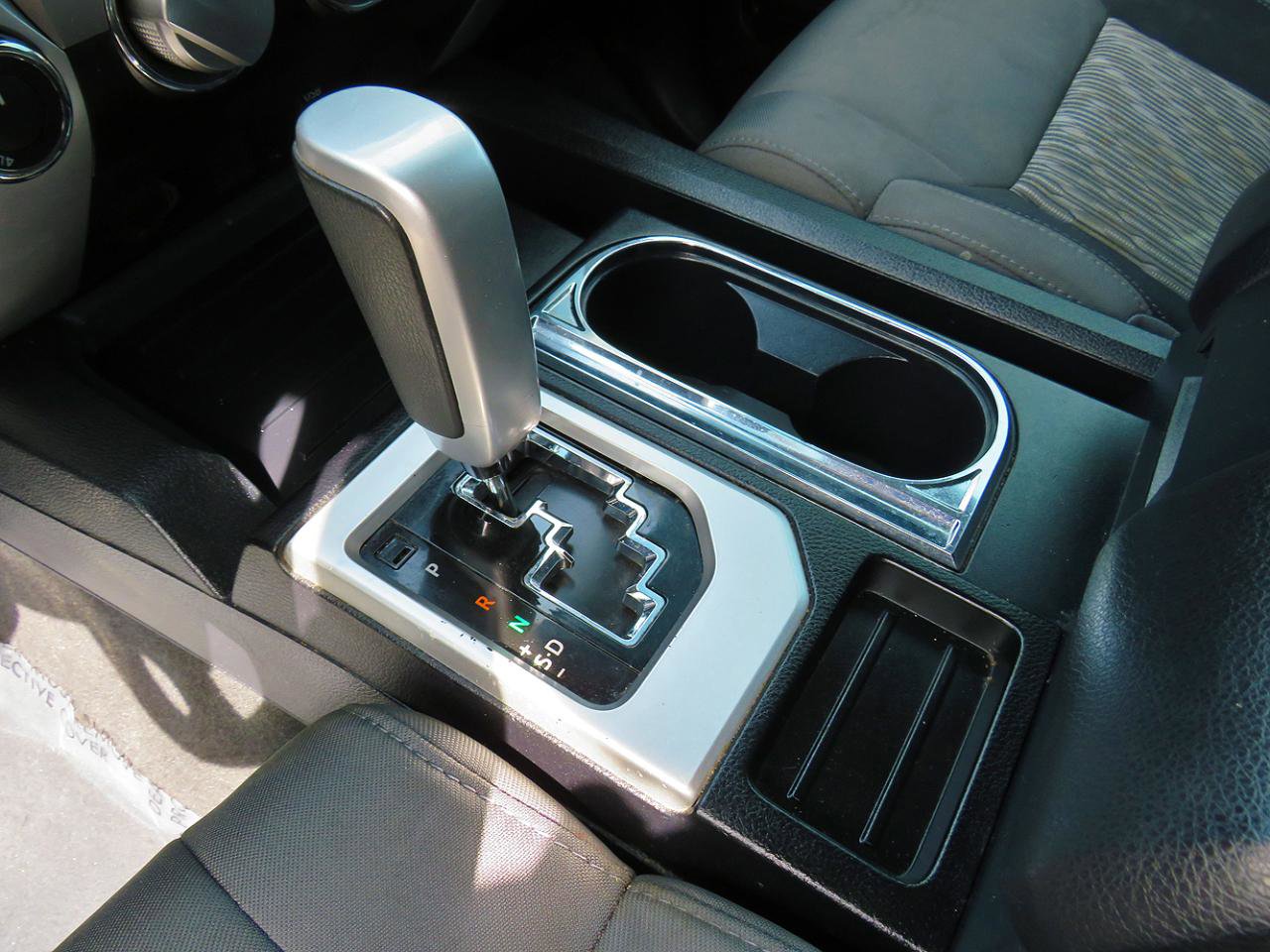 Used 2019 Toyota Tundra SR5 w/ SR5 Upgrade Package image 24