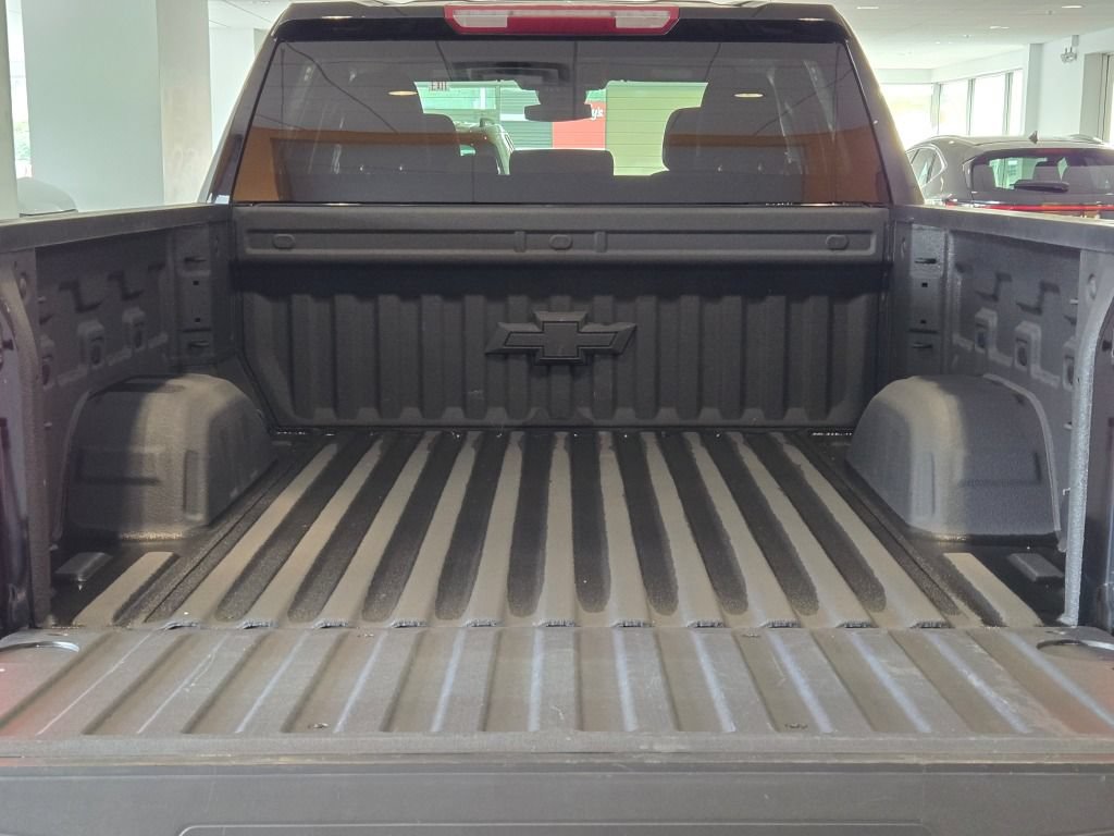 Used 2024 Chevrolet Silverado 1500 RST w/ Protection Package AWD/4WD image 13