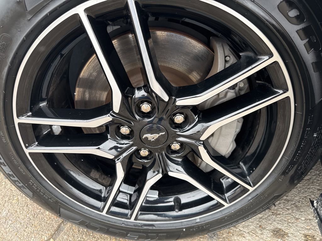 Used 2023 Ford Mustang GT Premium image 30