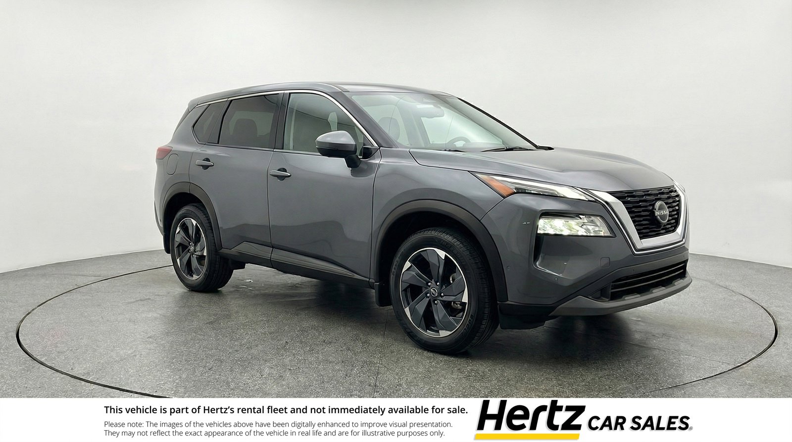 Used 2025 Nissan Rogue SV image 1