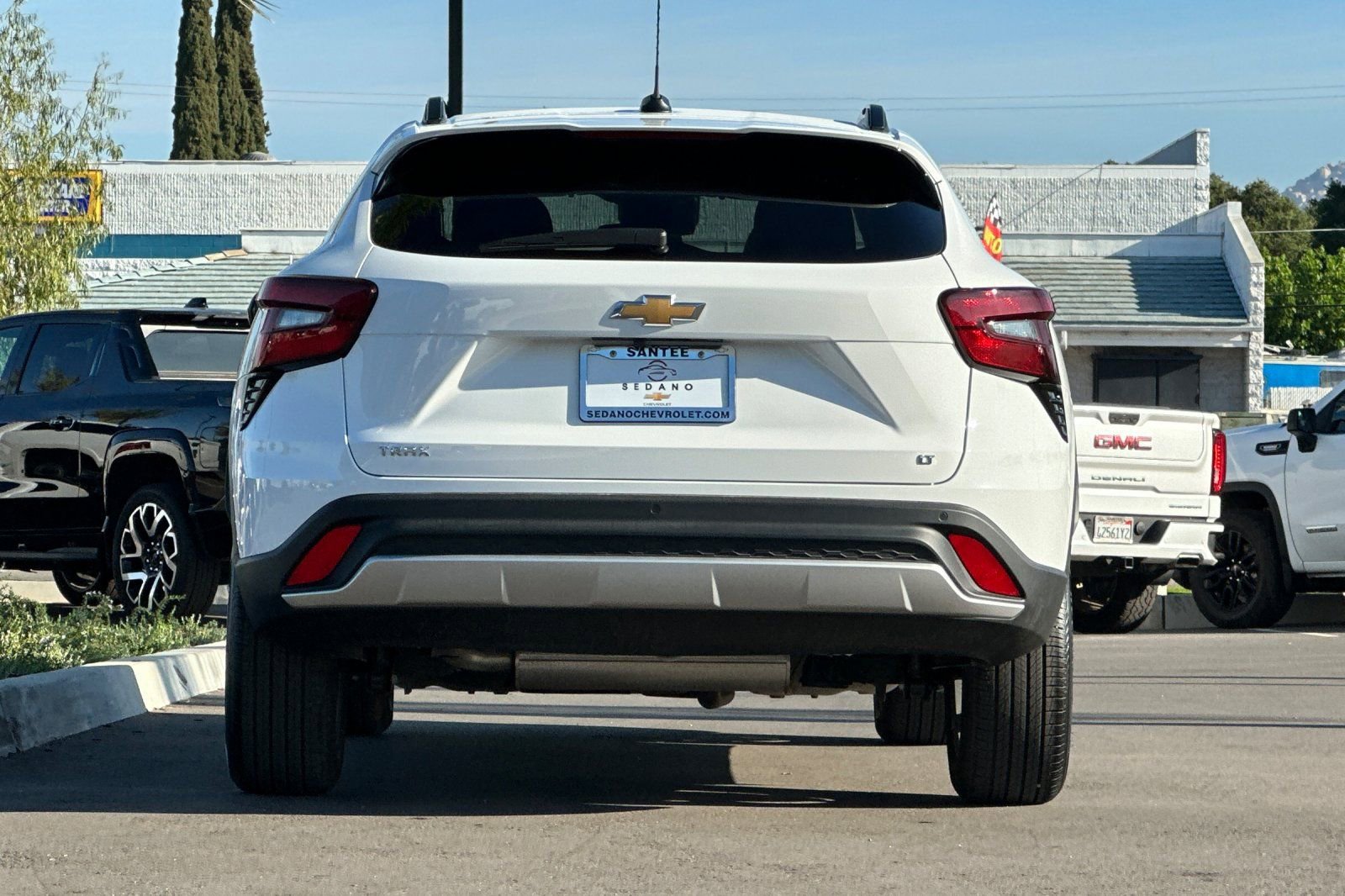 New 2026 Chevrolet Trax LT w/ Driver Confidence Package image 5