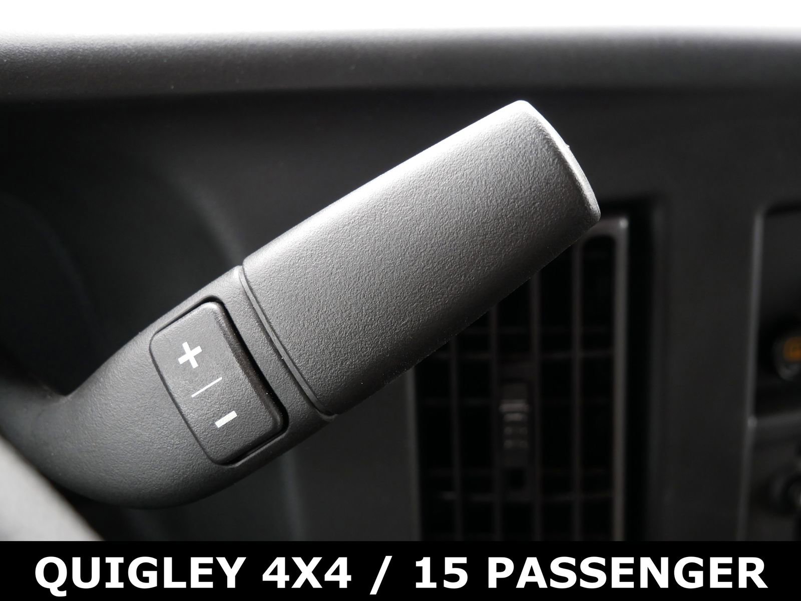 Used 2024 Chevrolet Express 3500 LT w/ LT Preferred Equipment Group image 16