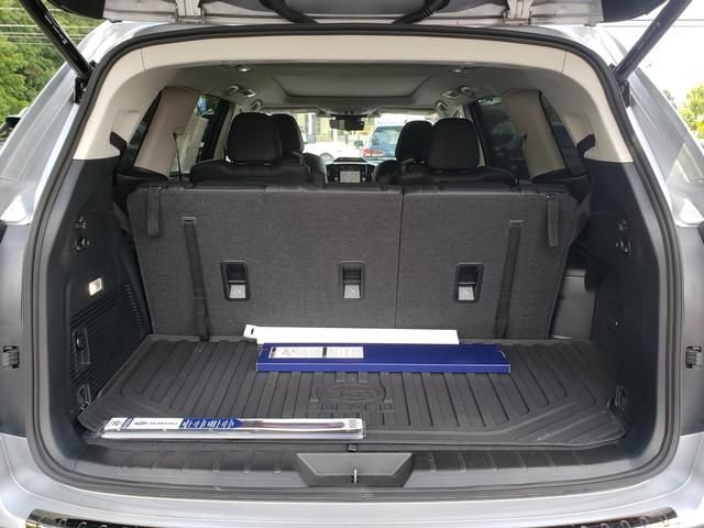 Certified 2025 Subaru Ascent Bronze Edition AWD/4WD image 5