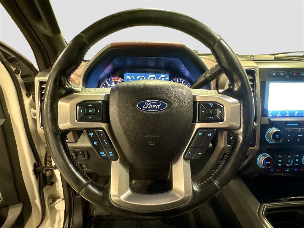 Used 2020 Ford F350 Platinum w/ FX4 Off-Road Package image 12