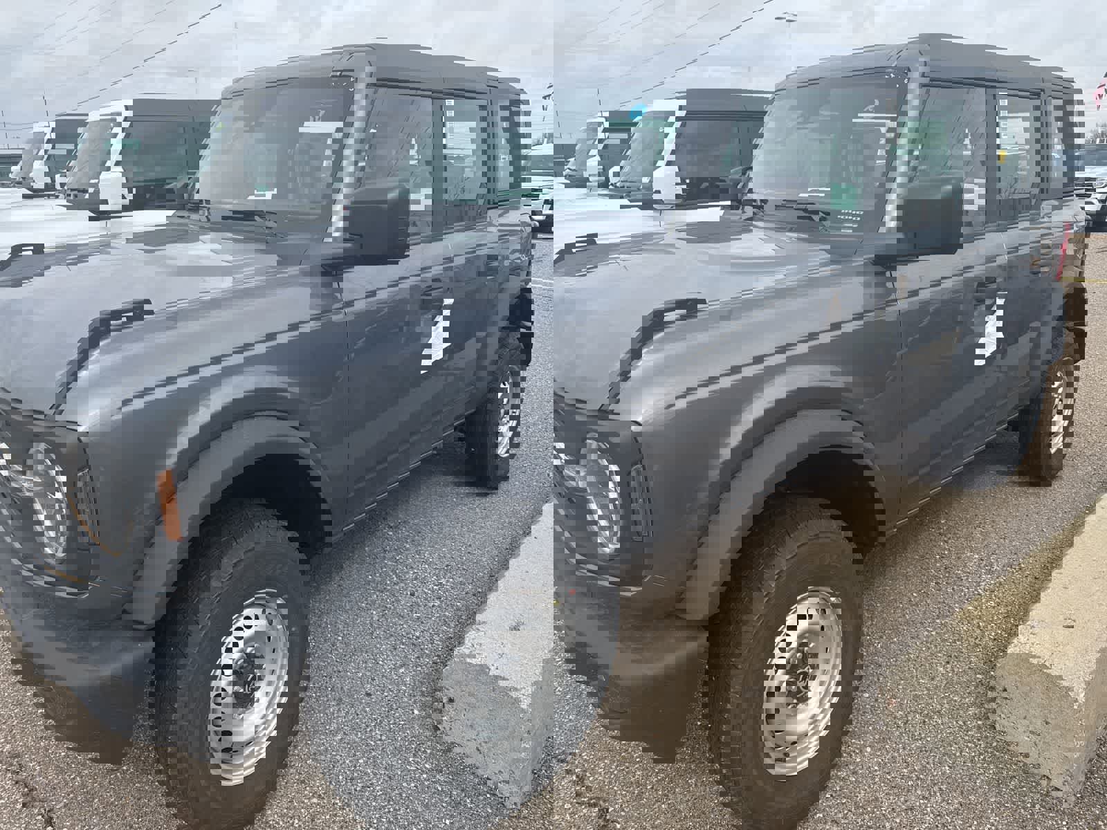 New 2026 Ford Bronco 4-Door image 23