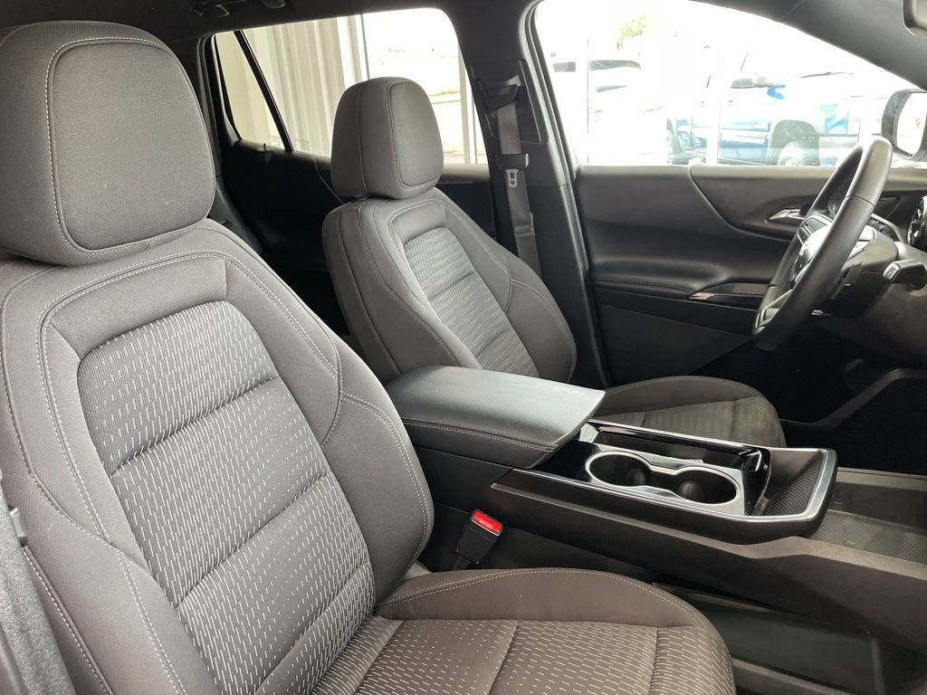 Used 2025 Chevrolet Equinox LT image 21