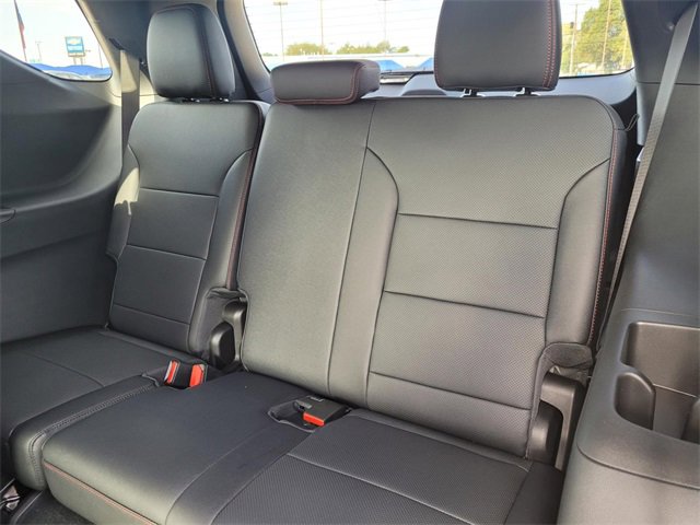New 2026 Chevrolet Traverse Z71 w/ Driver Confidence Package image 8