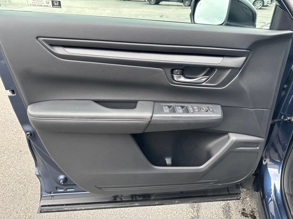 Certified 2025 Honda CR-V Sport image 30