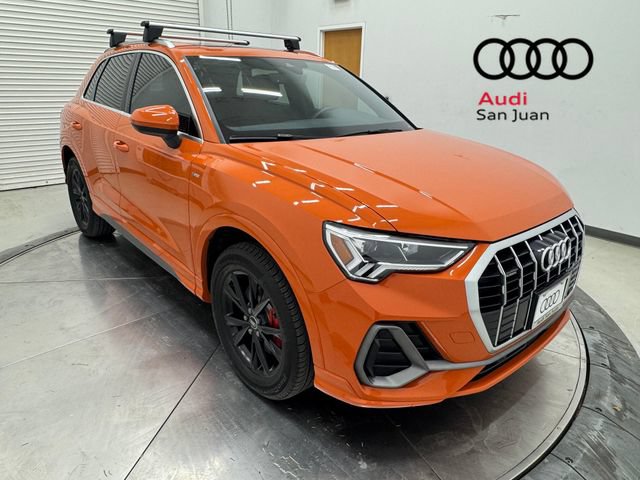 Used 2025 Audi Q3 2.0T Premium Plus w/ Premium Plus Package AWD/4WD image 39