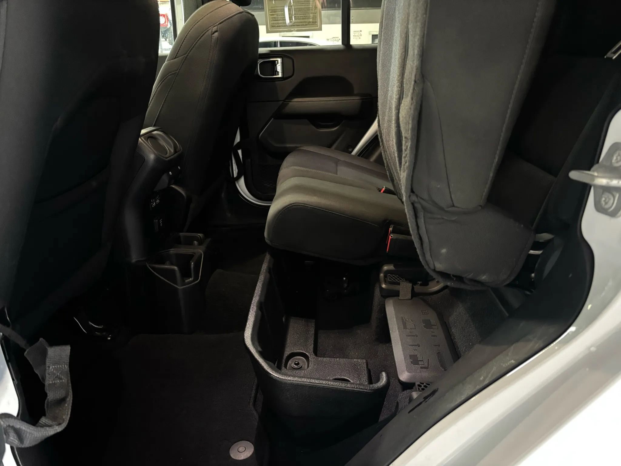 Used 2023 Jeep Gladiator Overland image 23